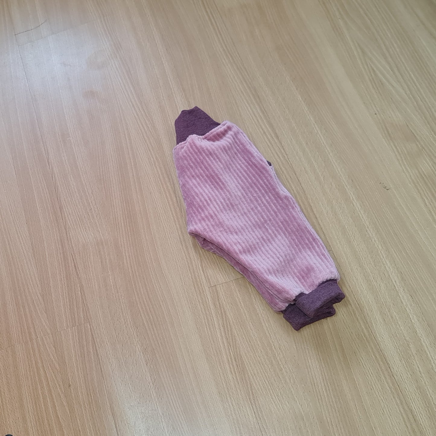 Cordhose rosa